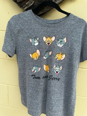 Tom and Jerry Graphic Short-Sleeve Tee - Grey